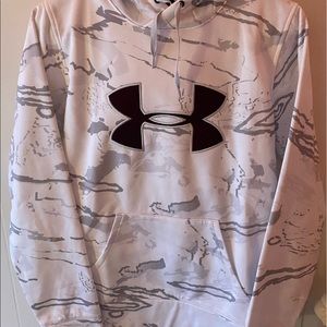 under armor hoodie, women’s small